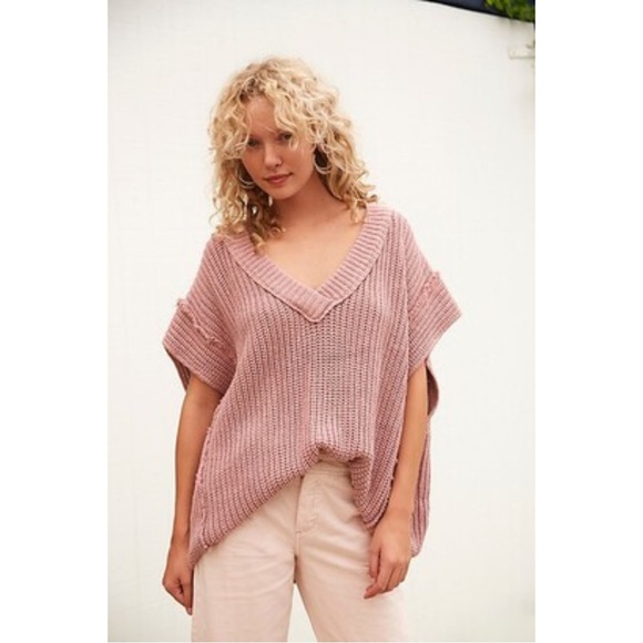 SOLD Free People Clyde Sweater Vest Mermaid Tail - Picture 6 of 8